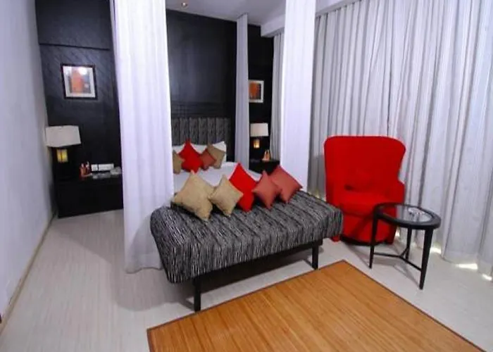 The Platinum, Boutique Business Hotel